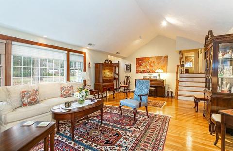 124 Edgewater Dr, Needham, MA 02492 photo 7