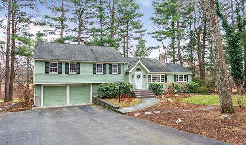 124 Edgewater Dr, Needham, MA 02492 photo 1