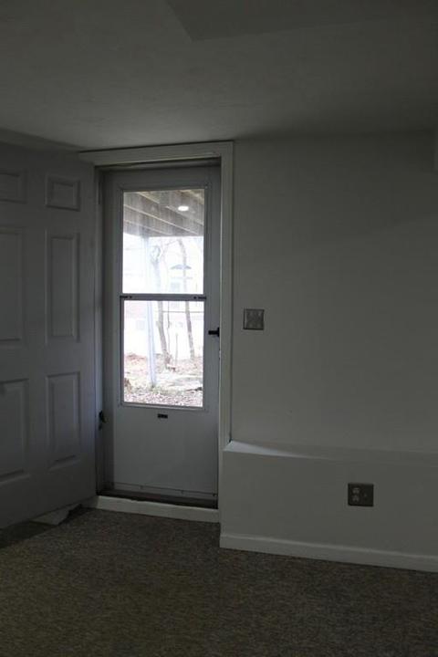18 Midgley Ln, Worcester, MA 01604 photo 32