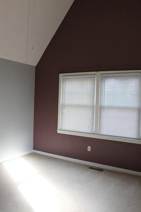 18 Midgley Ln, Worcester, MA 01604 photo 16