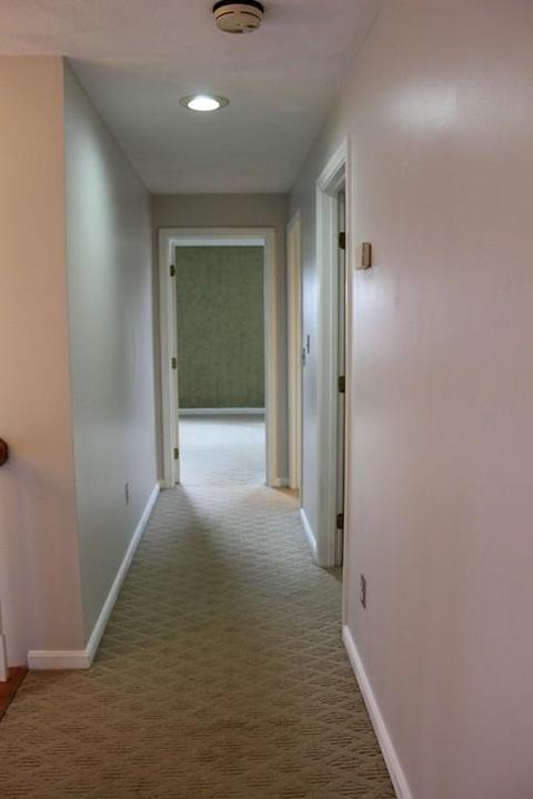 18 Midgley Ln, Worcester, MA 01604 photo 14