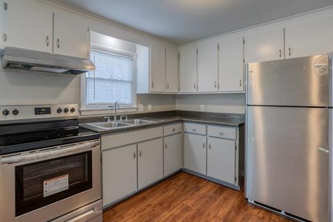 66 Aspen Rd, Springfield, MA 01128 photo 3