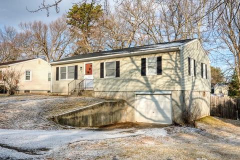 66 Aspen Rd, Springfield, MA 01128 photo 2