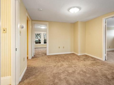 38 Marsh Ave, Worcester, MA 01605 photo 18