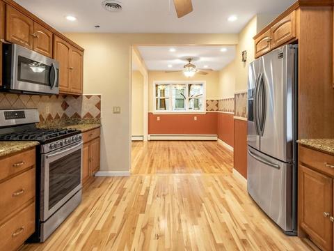 38 Marsh Ave, Worcester, MA 01605 photo 12