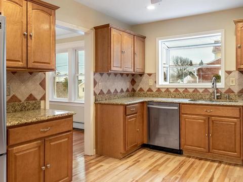 38 Marsh Ave, Worcester, MA 01605 photo 10
