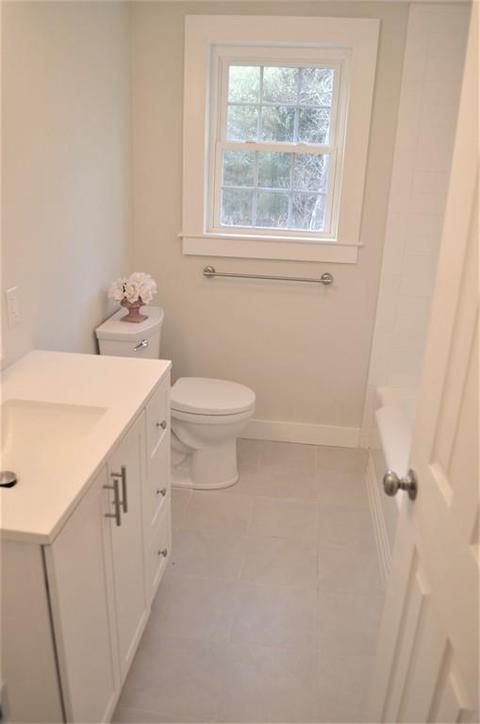 224 Everett St, Middleboro, MA 02346 photo 21