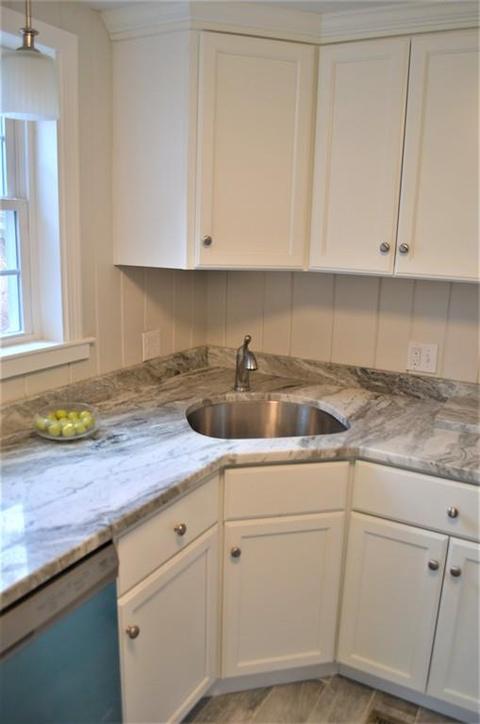 224 Everett St, Middleboro, MA 02346 photo 6