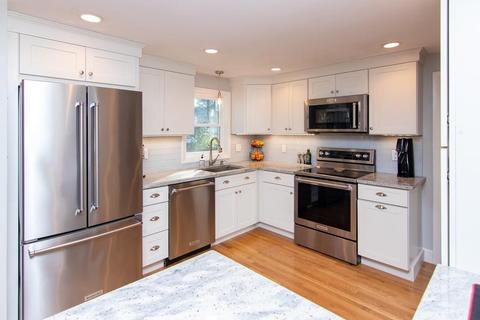 33 Border Rd, Needham, MA 02492 photo 12