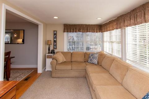 33 Border Rd, Needham, MA 02492 photo 21