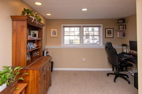 33 Border Rd, Needham, MA 02492 photo 32
