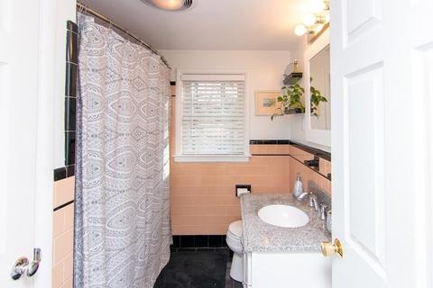 33 Border Rd, Needham, MA 02492 photo 29