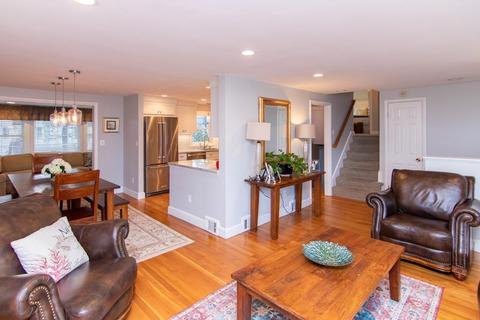33 Border Rd, Needham, MA 02492 photo 11