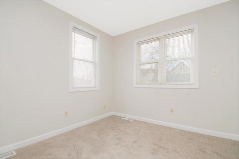 128 Cambridge St, Springfield, MA 01109 photo 15