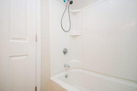 128 Cambridge St, Springfield, MA 01109 photo 24