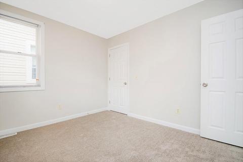 128 Cambridge St, Springfield, MA 01109 photo 19