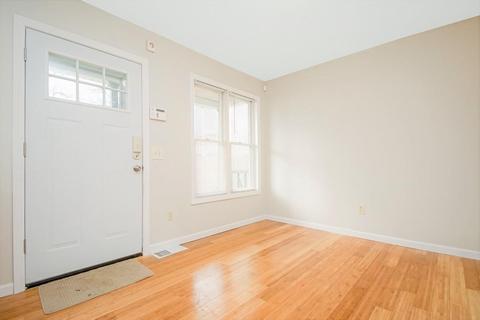 128 Cambridge St, Springfield, MA 01109 photo 22