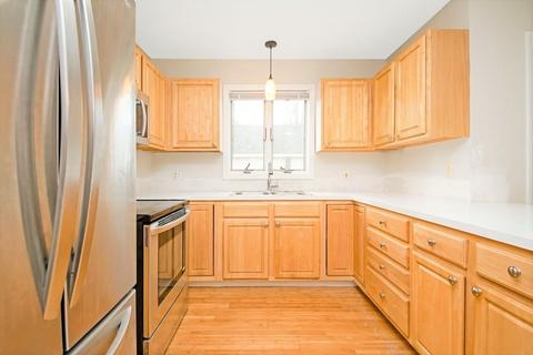 128 Cambridge St, Springfield, MA 01109 photo 5