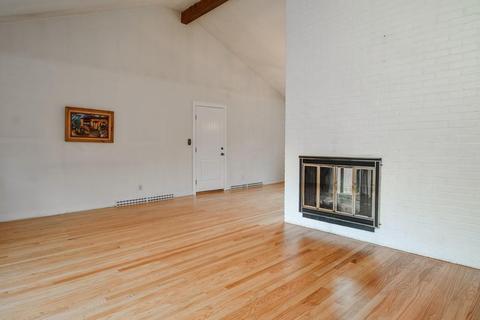 1 Wakeland Rd, Dover, MA 02030 photo 4