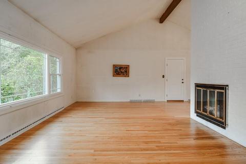 1 Wakeland Rd, Dover, MA 02030 photo 2