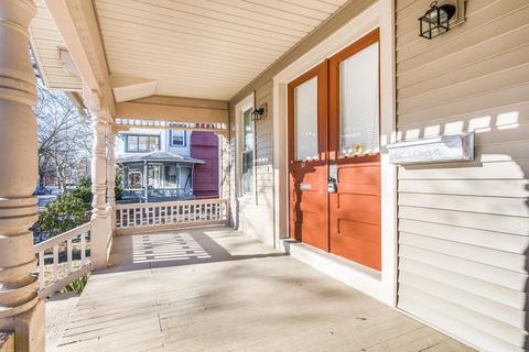 21 Wellesley St, Springfield, MA 01109 photo 2