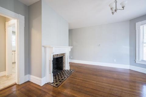 21 Wellesley St, Springfield, MA 01109 photo 13