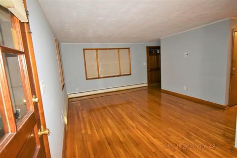 30 Kay St, Springfield, MA 01109 photo 5