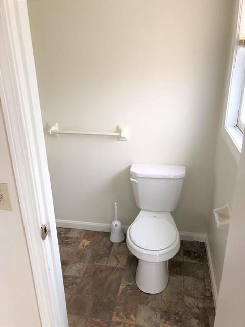 112 Price St, Springfield, MA 01104 photo 14