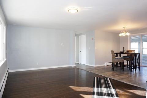 8 Andover Rd, Chicopee, MA 01020 photo 14