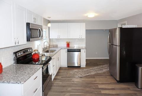 8 Andover Rd, Chicopee, MA 01020 photo 6