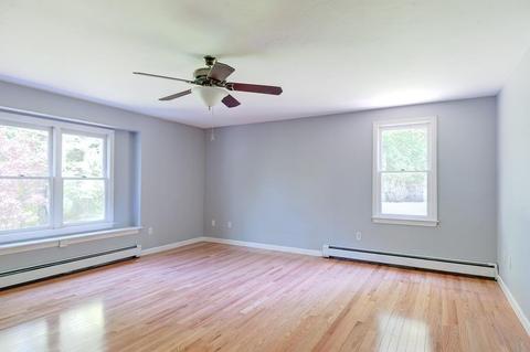 243 Mendon St, Upton, MA 01568 photo 8