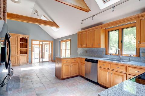 243 Mendon St, Upton, MA 01568 photo 7