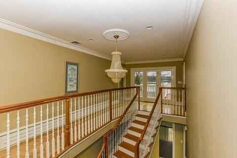 54 Oak Rd, Canton, MA 02021 photo 14