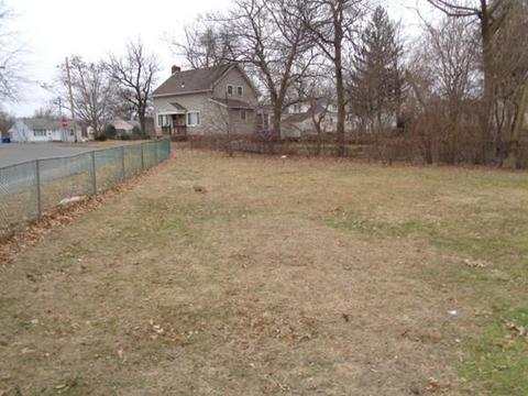 19 Fullerton St, Springfield, MA 01151 photo 3