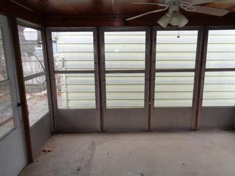 19 Fullerton St, Springfield, MA 01151 photo 11