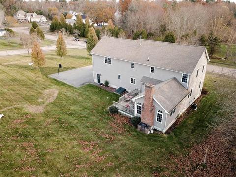 4 Tracy Ter, Millis, MA 02054 photo 28
