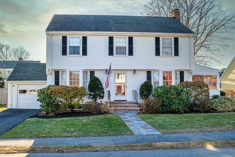 30 Pickwick Rd, Marblehead, MA 01945 photo 1