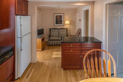30 Pickwick Rd, Marblehead, MA 01945 photo 7