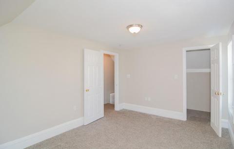 99 Epping St, Lowell, MA 01852 photo 8