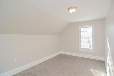 99 Epping St, Lowell, MA 01852 photo 11