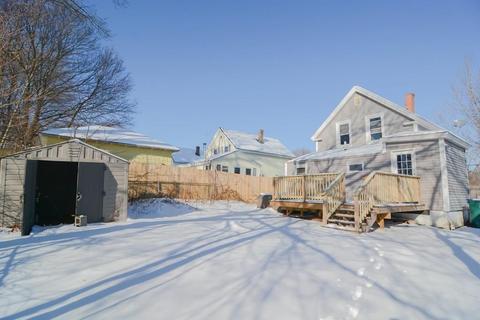 99 Epping St, Lowell, MA 01852 photo 16