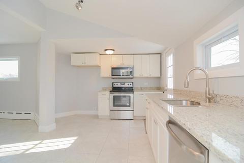 99 Epping St, Lowell, MA 01852 photo 2