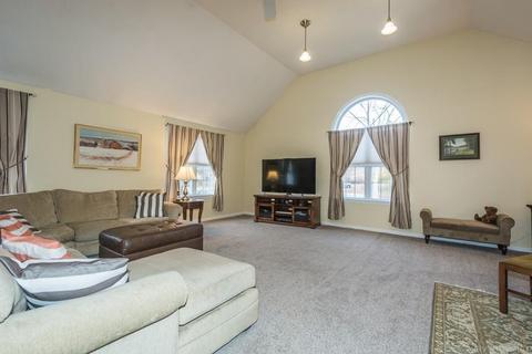 106 Chestnut St, Upton, MA 01568 photo 15