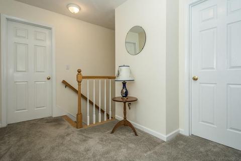 106 Chestnut St, Upton, MA 01568 photo 22