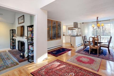 47 Meadowbrook Rd, Mashpee, MA 02649 photo 5