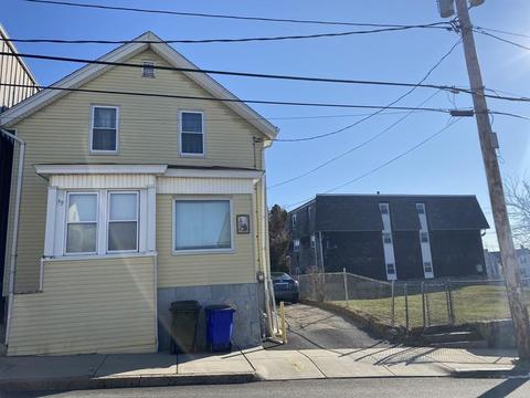 95 7th St, Fall River, MA 02720 photo 1