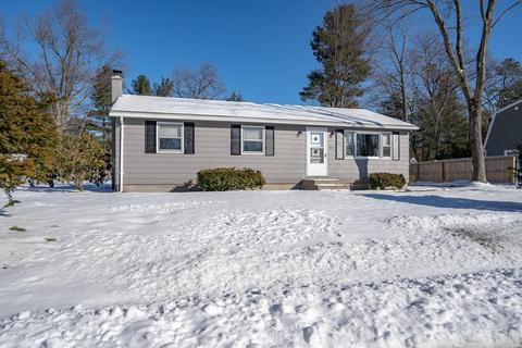 6 Rabideau Dr, Easthampton, MA 01027 photo 2