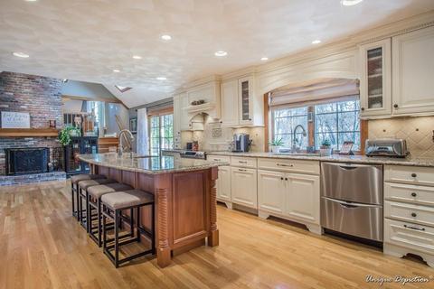 15 Starr Ave E, Andover, MA 01810 photo 9
