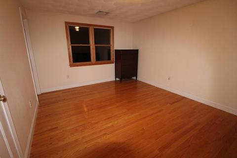 13 Olean Rd, Burlington, MA 01803 photo 8