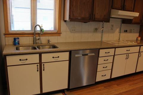 225 Corona St, Springfield, MA 01104 photo 3